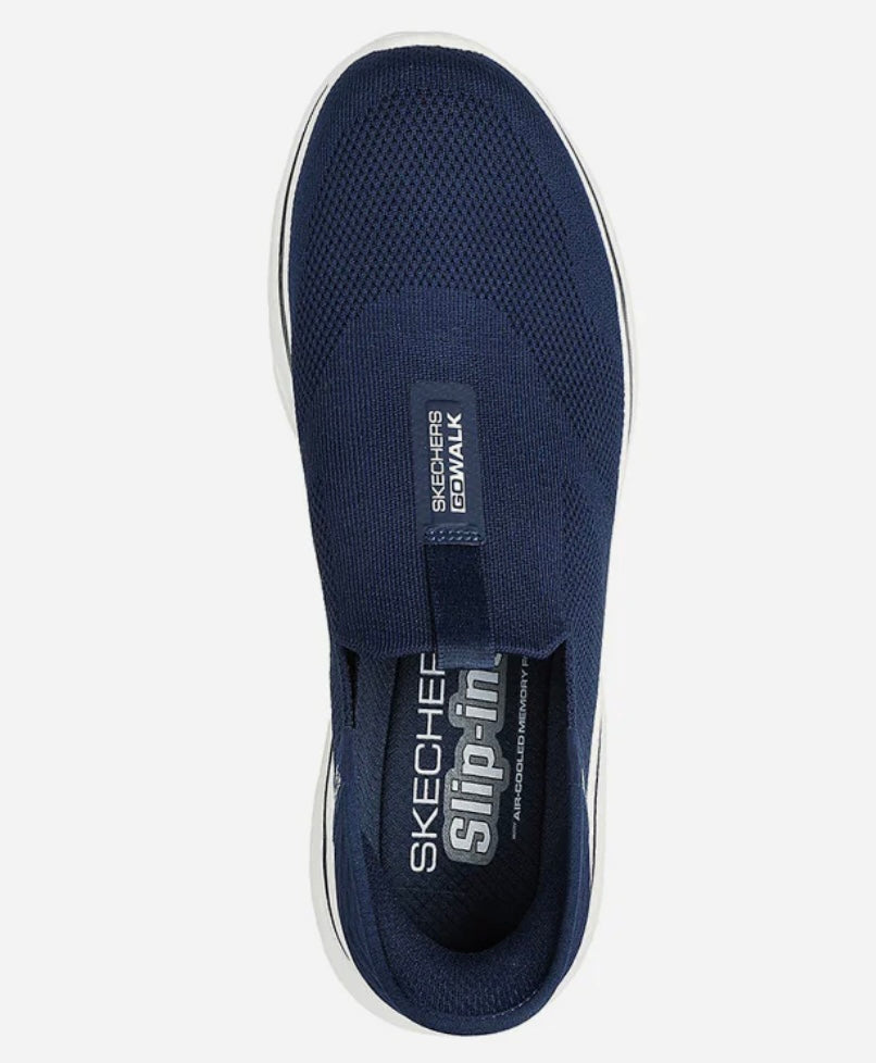 SKECHERS Slip-ins®: Go Walk 7 M - Easy On 2 Men's Training
Shoes