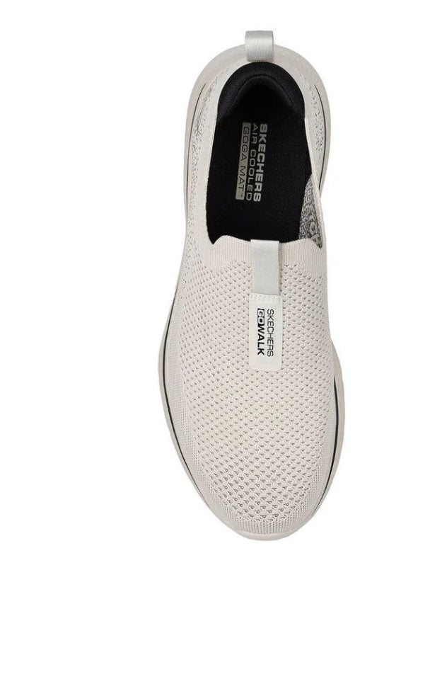 SKECHERS GO WALK 7 M Men's Training Shoes