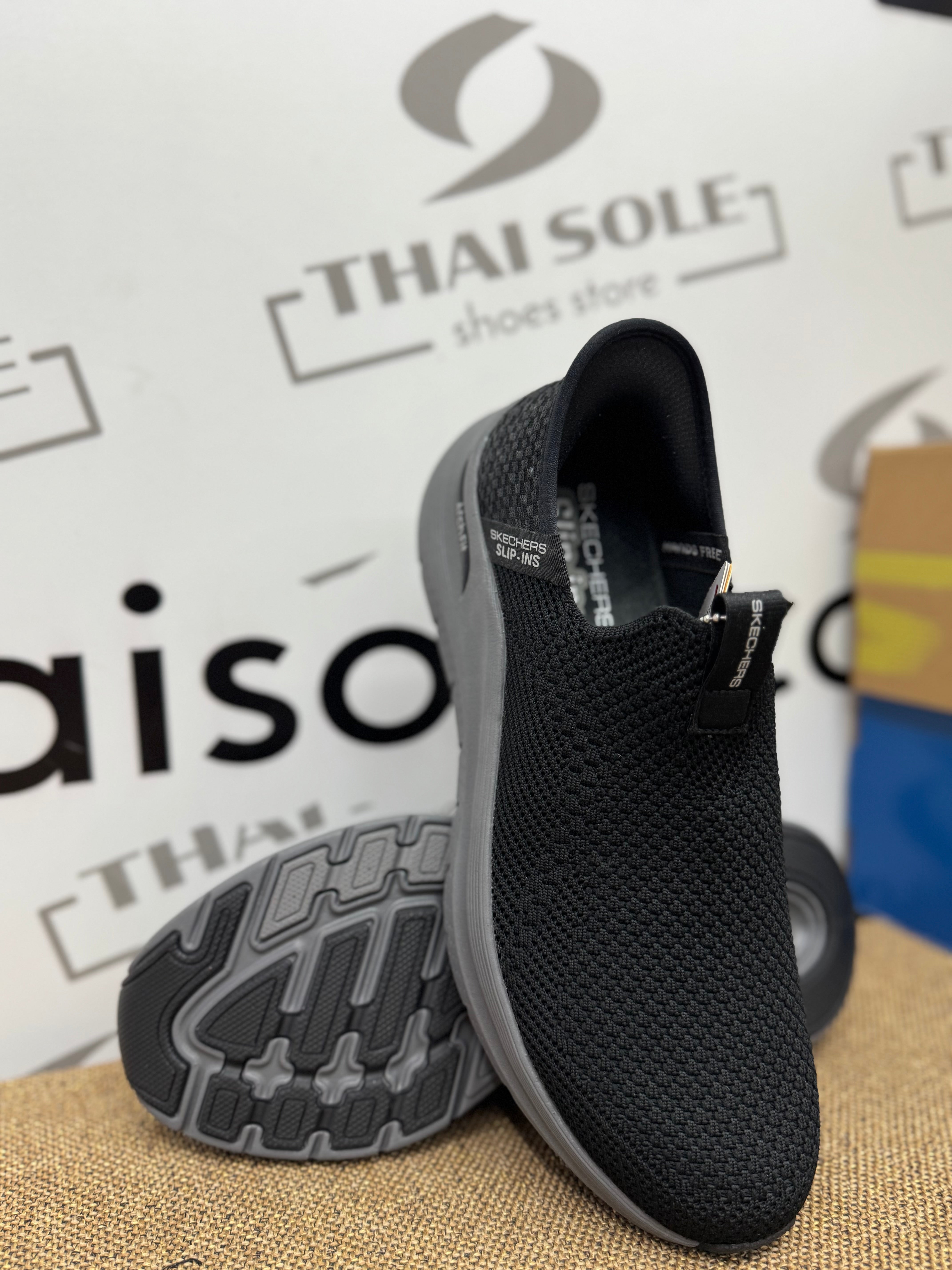 SKECHERS Slip-ins Arch Fit 2.0 - Crayn Men's Lifestyle Shoes