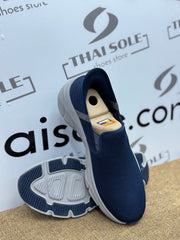 SKECHERS Slip-ins Relaxed Fit D'Lux Walker Reeler Men's Casual Shoes