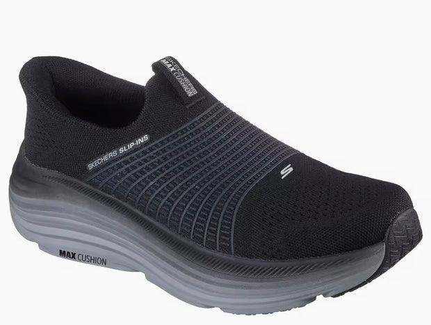 Skechers Men Max Cush Endeavour Performance Shoes