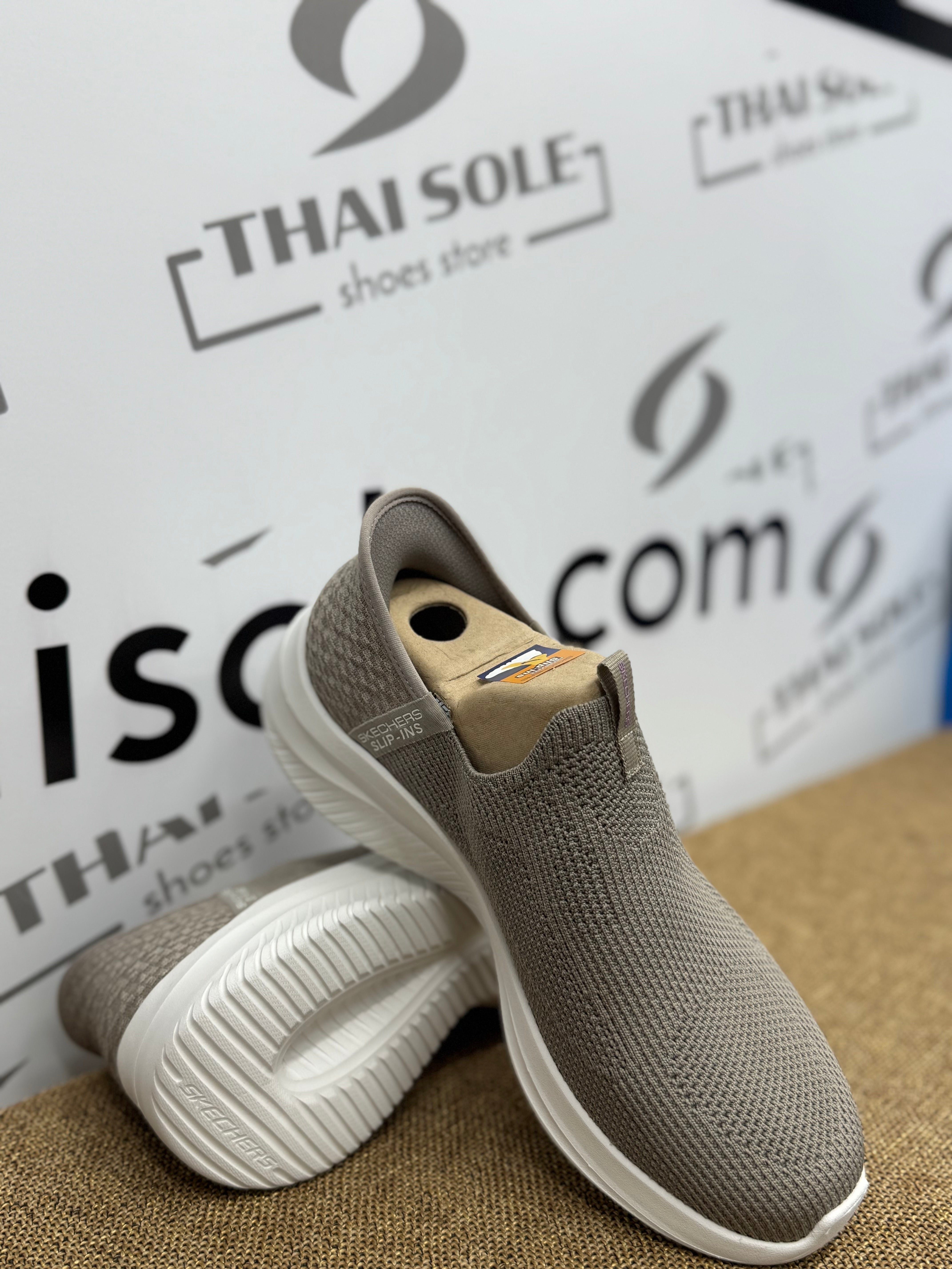 SKECHERS Slip-ins Ultra Flex 3.0 - Women's Casual Shoes