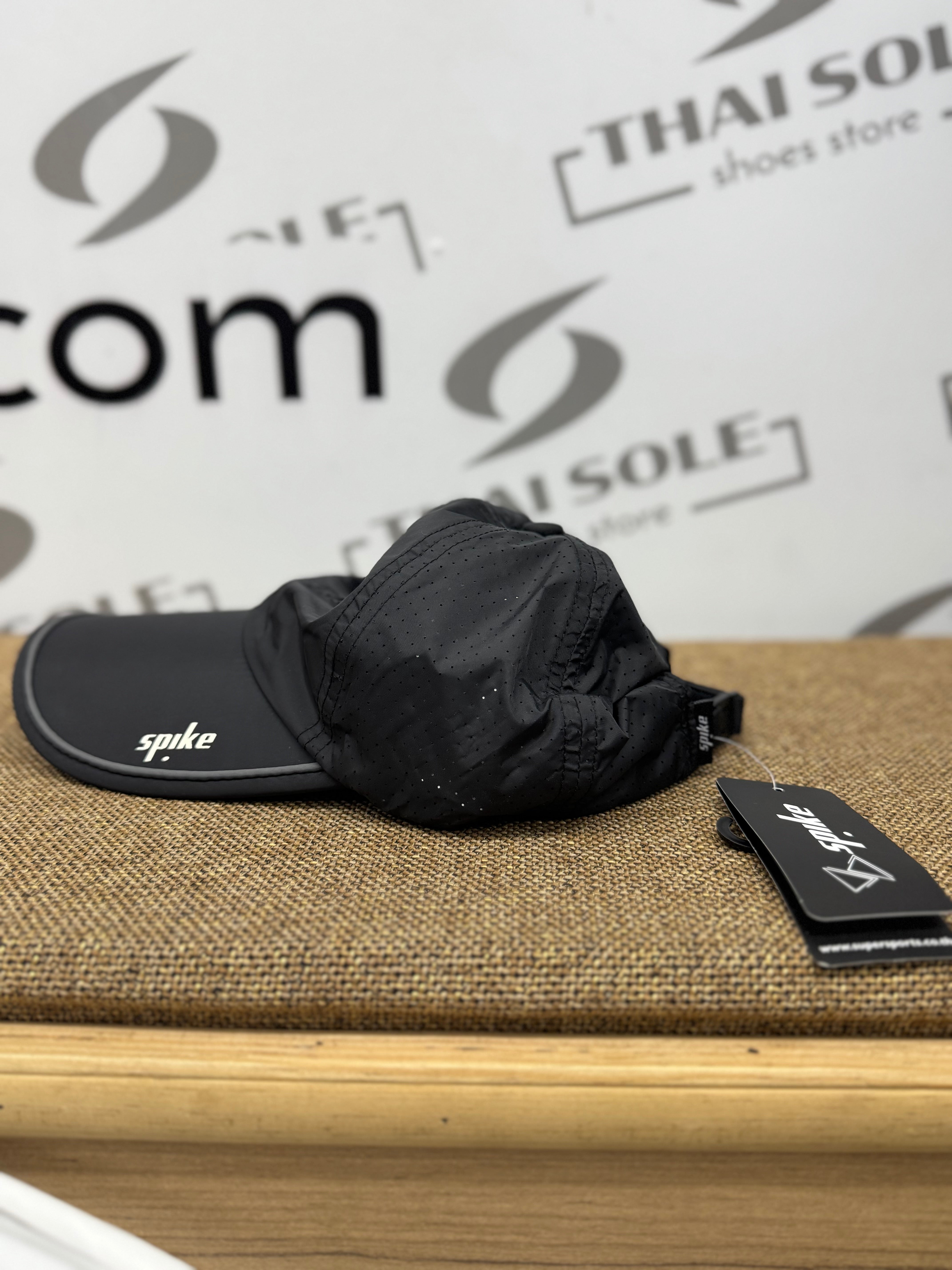 SPIKE CAP