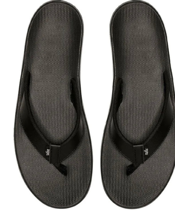 NIKE Bella Kai Women's Sliper