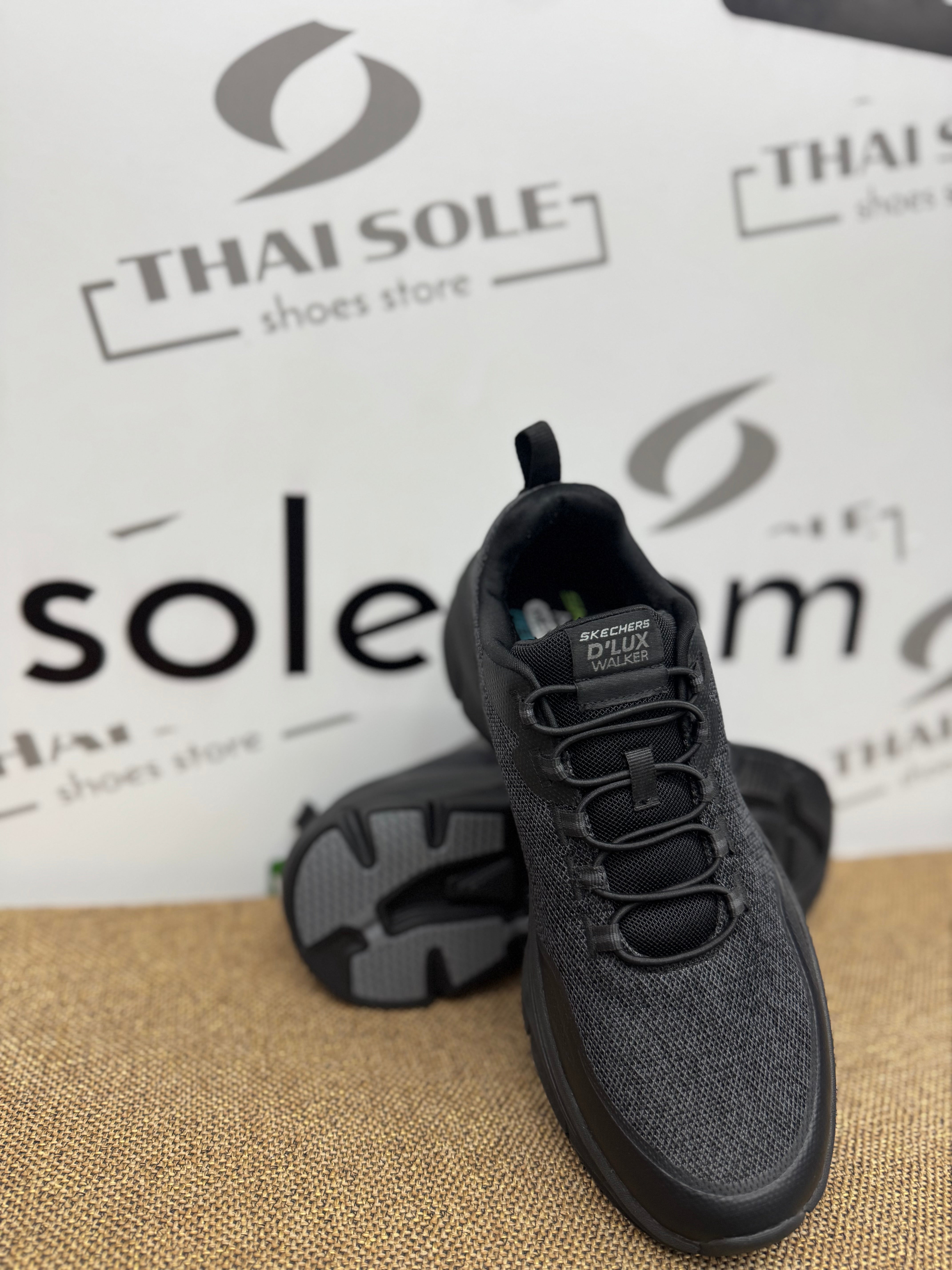 Relaxed Fit: D'Lux Walker 2.0 Steadyway