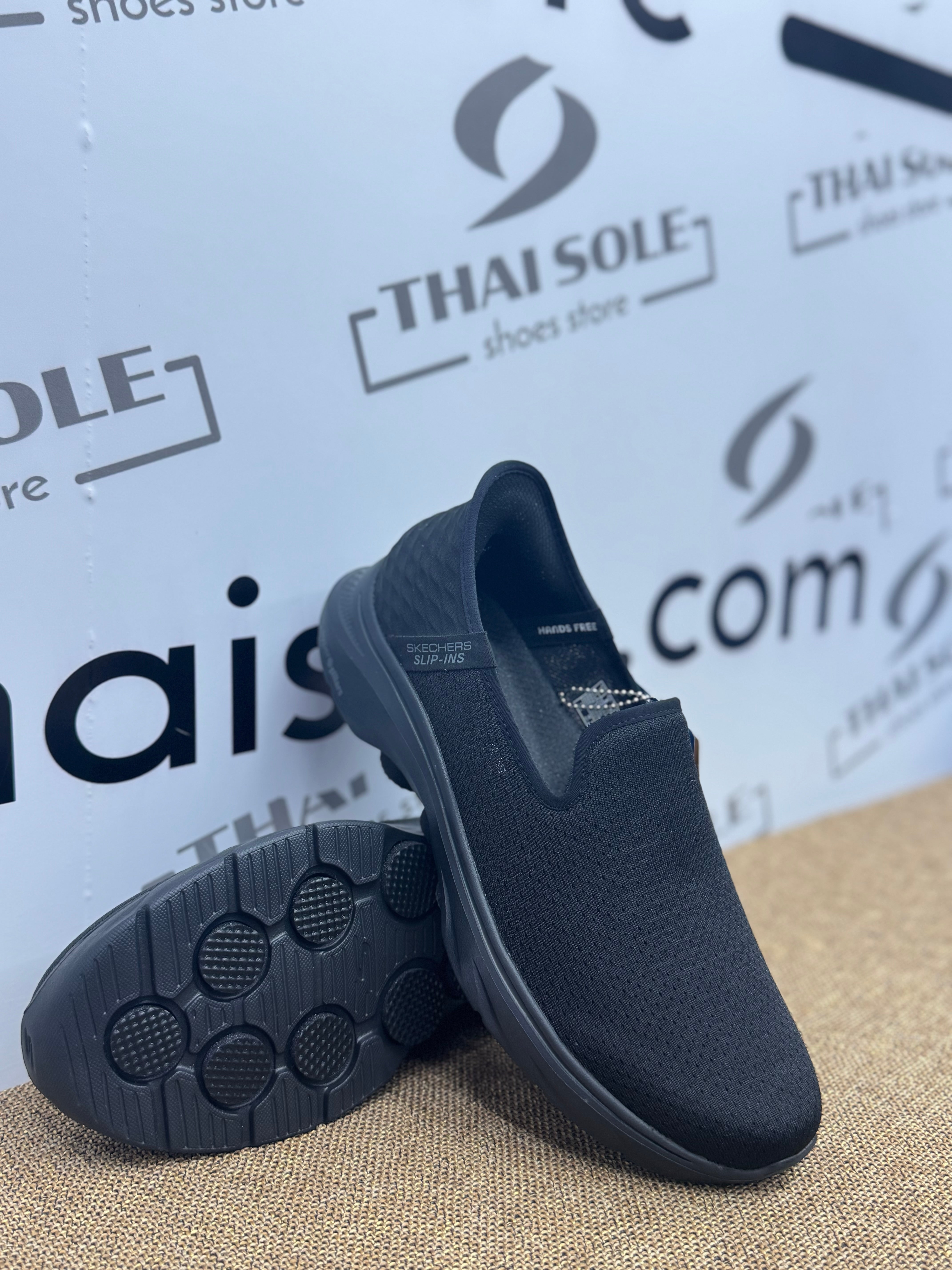 SKECHERS GO WALK 7 - Daley 2 Men's Training Shoes