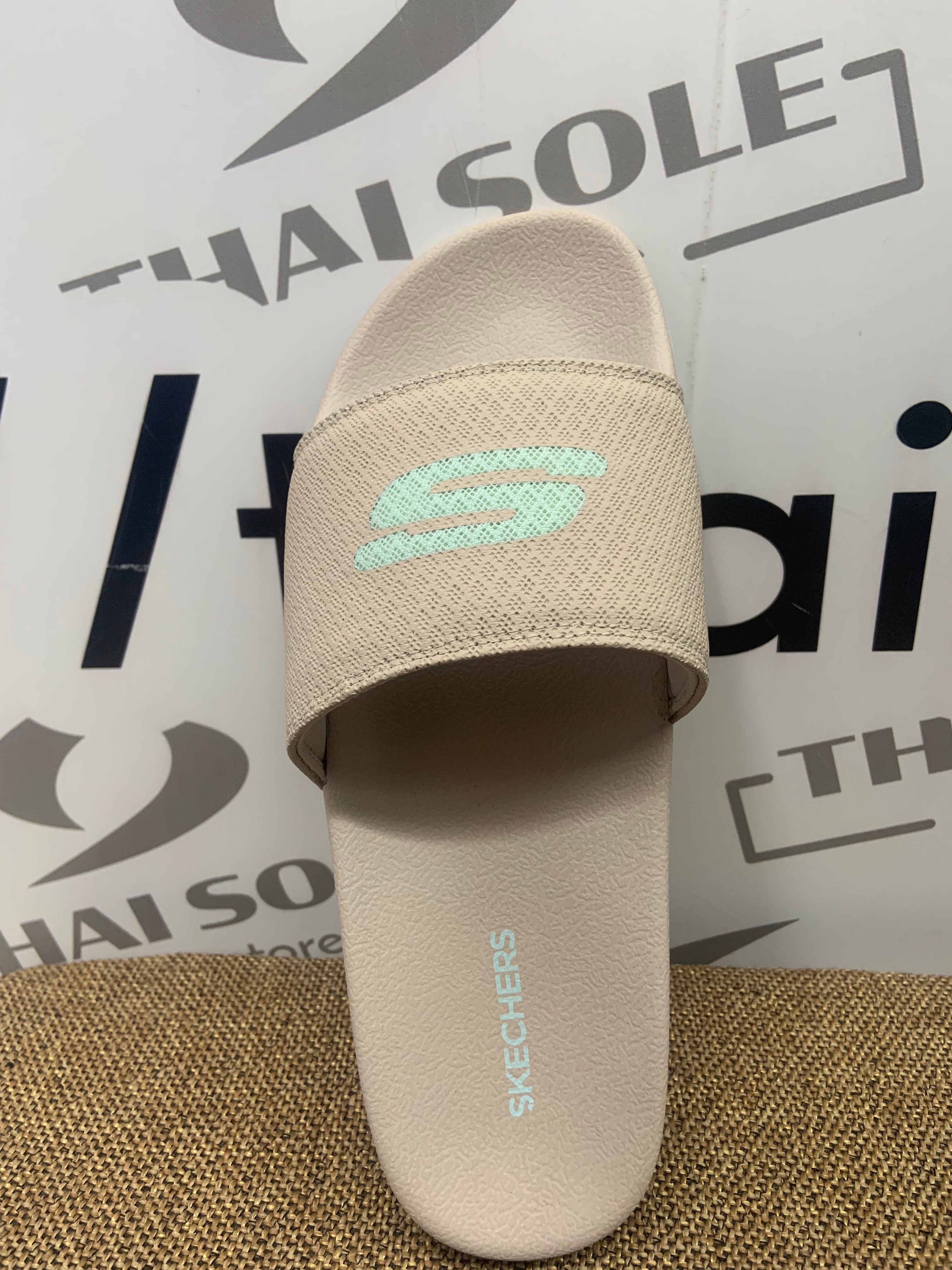 SKECHERS Side Lines Women's Slippers