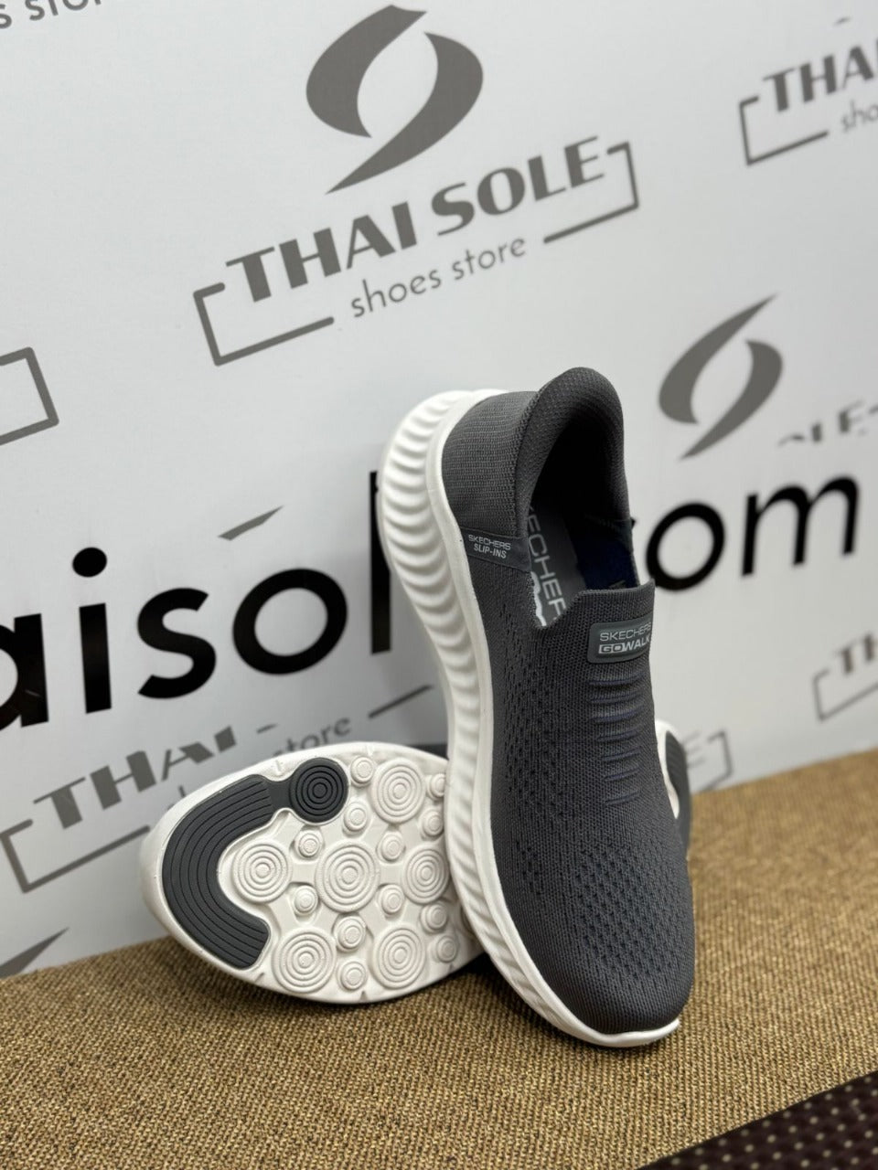 GO WALK NOW - SAUNTERED