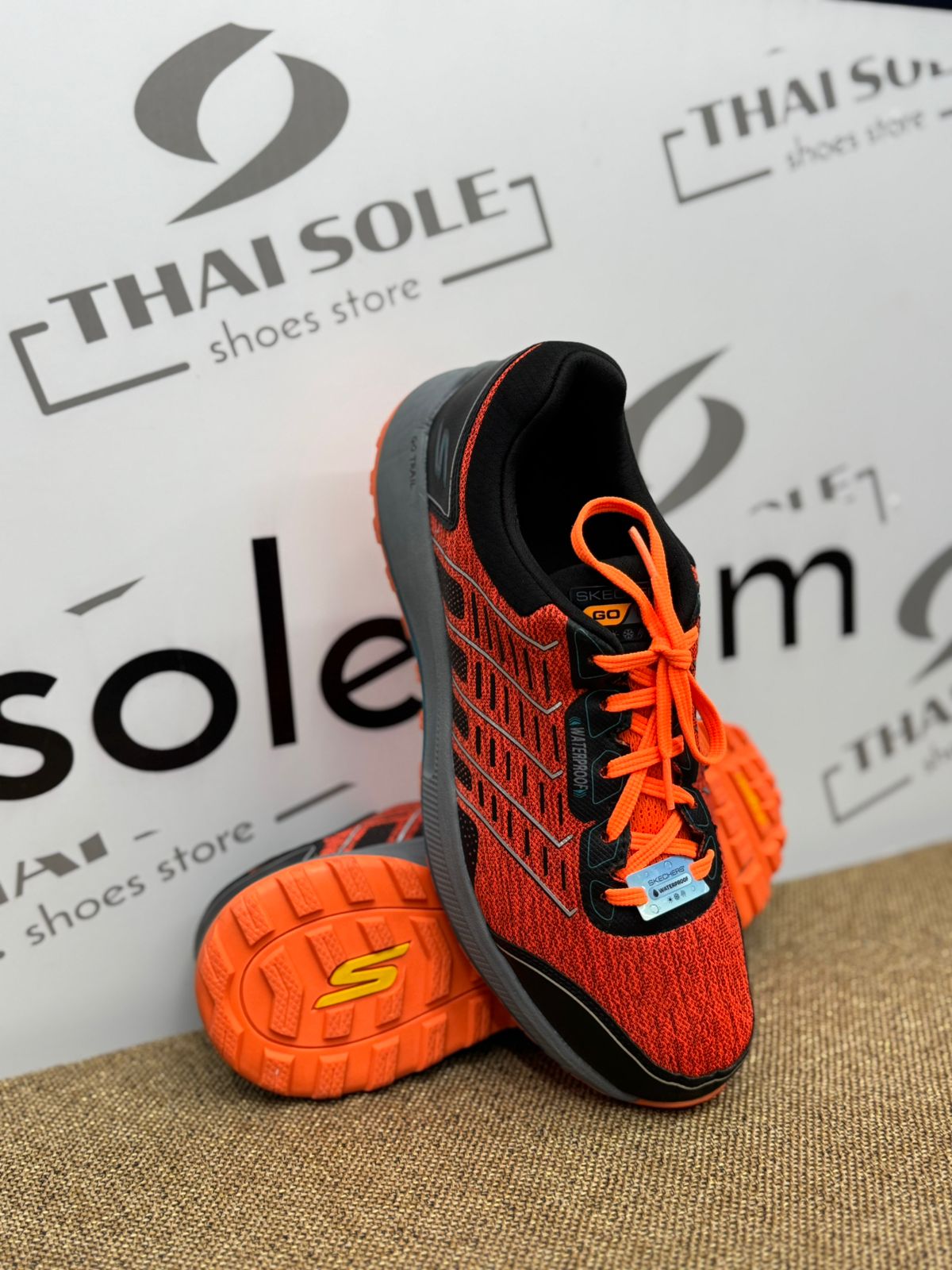 GO Run Pulse Trail Men's Running Shoes