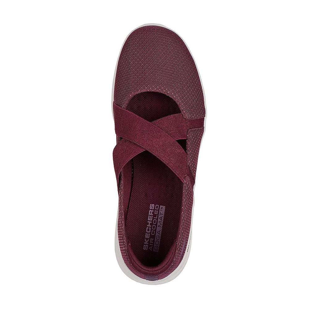 On-The-Go Max Cushioning Lite-Total Bliss