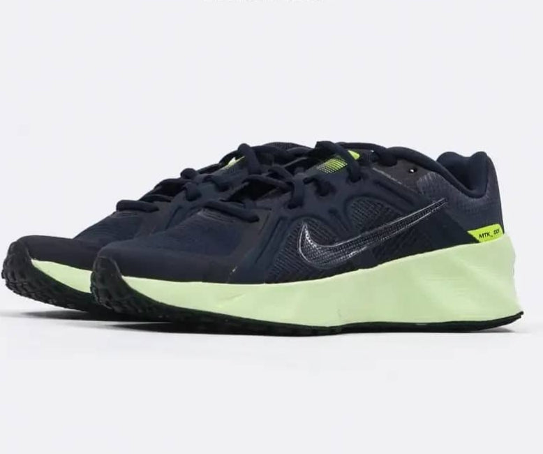 Nike Metro Tech Men's Sneakers