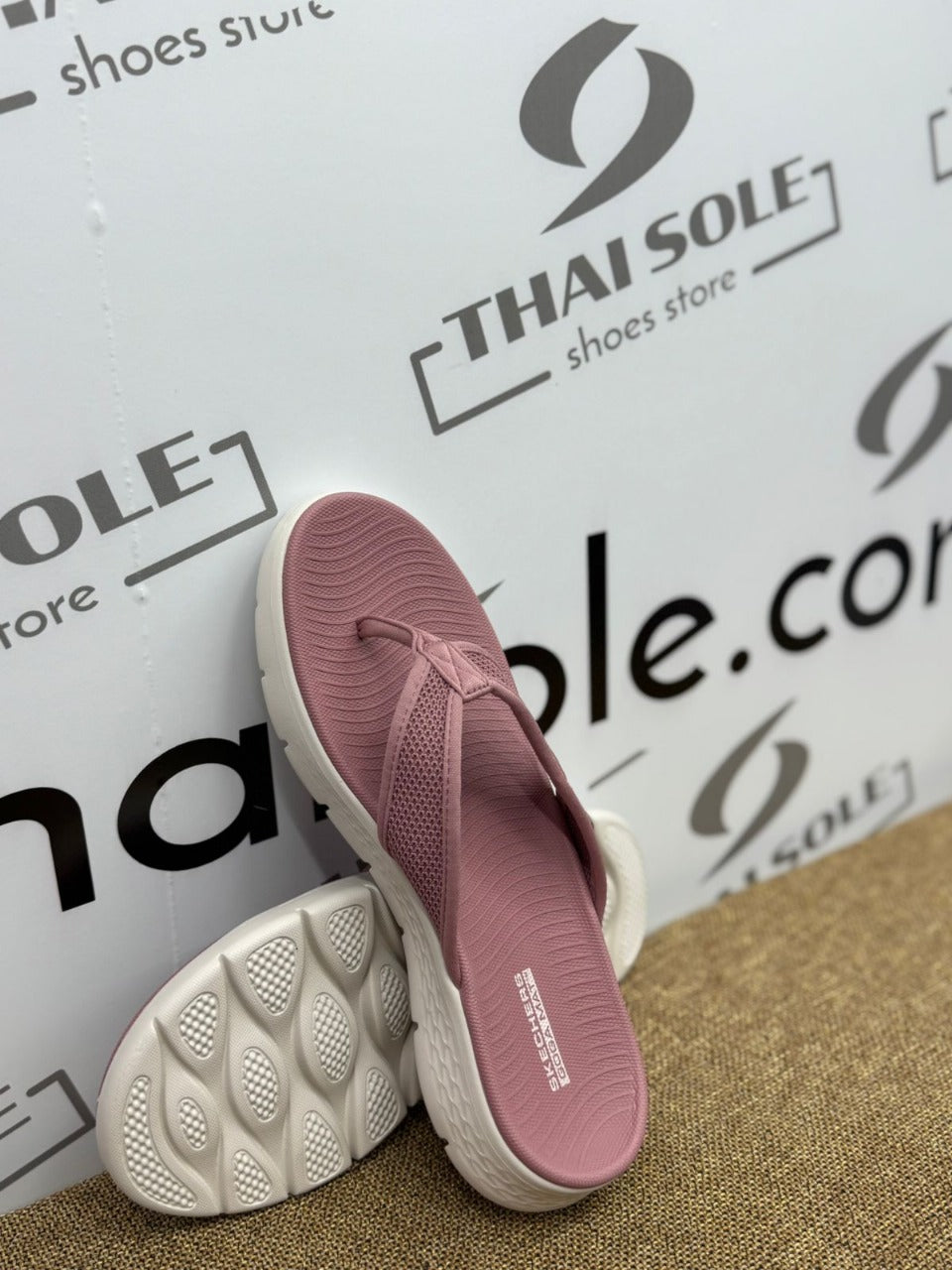 SKECHERS Go Walk Flex - Sun-Kissed Women's Slipper